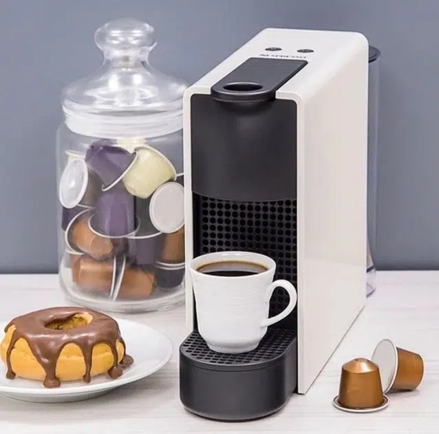 اسپرسوساز نسپرسو اسنزا مینی سفید – Essenza Mini C30 (به‌همراه 7 کپسول هدیه)
