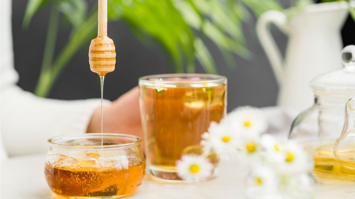 عسل فشاری گلدولی 100% طبیعی 400 گرمی - Gold Valley