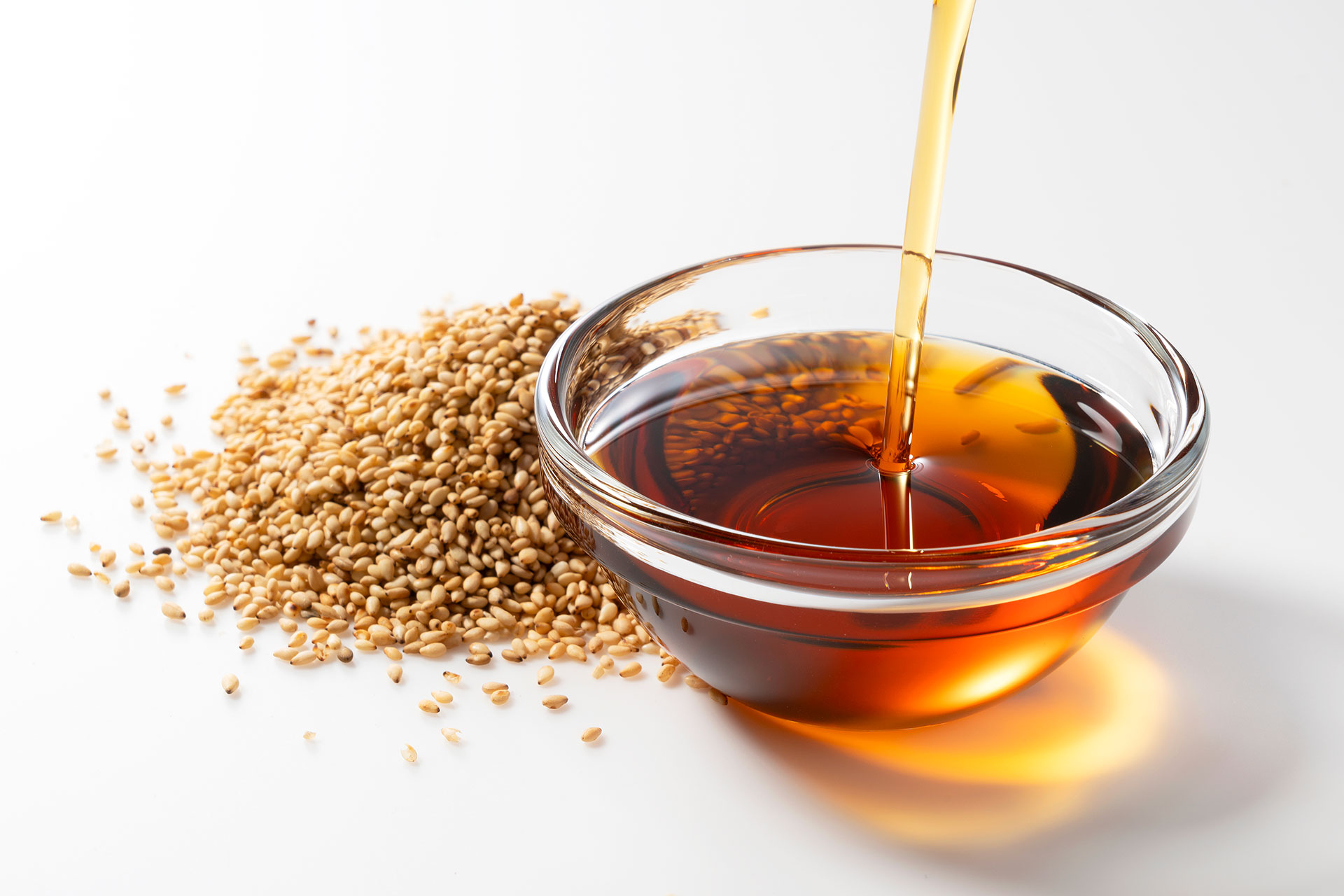 روغن کنجد خالص لی کوم کی - 1750 میلی لیتر | Pure Sesame Oil Lee Kum Kee