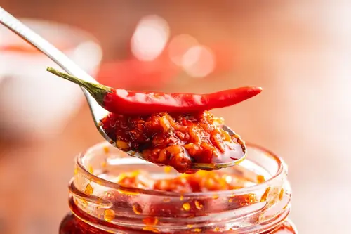 سس سیر و فلفل کیمبال 325گرم - Kimball Chilli Garlic Sauce 1 سس سیر و فلفل کیمبال 325گرم - Kimball Chilli Garlic Sauce