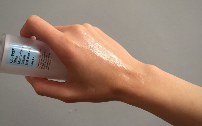 کرم مرطوب کننده و آبرسان فاقد چربی کوزارکس اصل | COSRX Oil-Free Ultra-Moisturizing Lotion حجم 100 میلی لیتر 2 کرم مرطوب کننده و آبرسان فاقد چربی کوزارکس | COSRX Oil-Free Ultra-Moisturizing Lotion حجم 100 میلی لیتر اورجینال